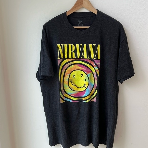 Nirvana Official Rainbow Smiley Face Retro Reprint New Tee Size Large - Picture 2 of 7